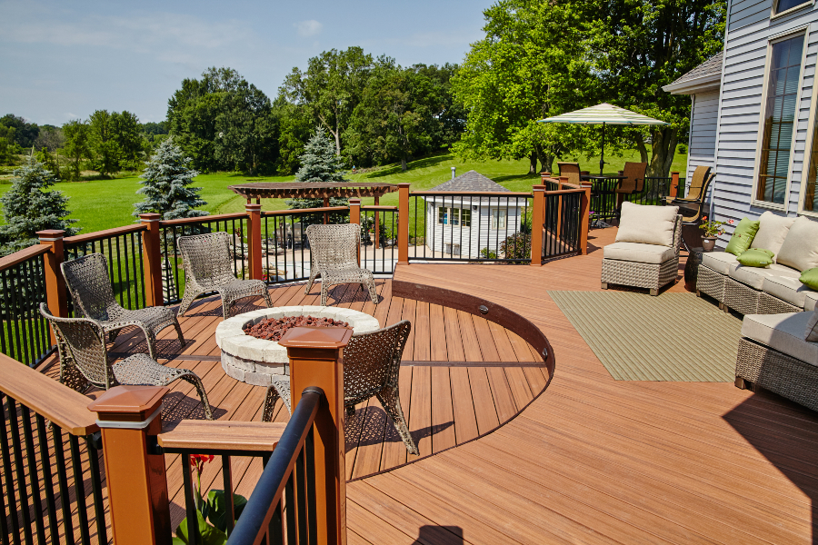 Seating incorporated into a beautiful deck